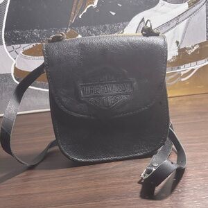 Harley-Davidson Black Leather Messenger Bag